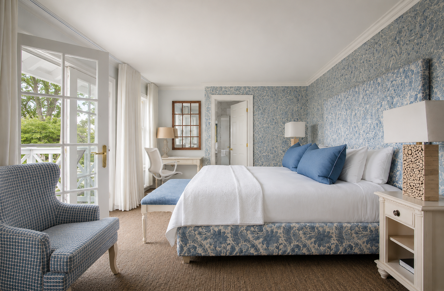 Chambre de luxe avec un balcon
