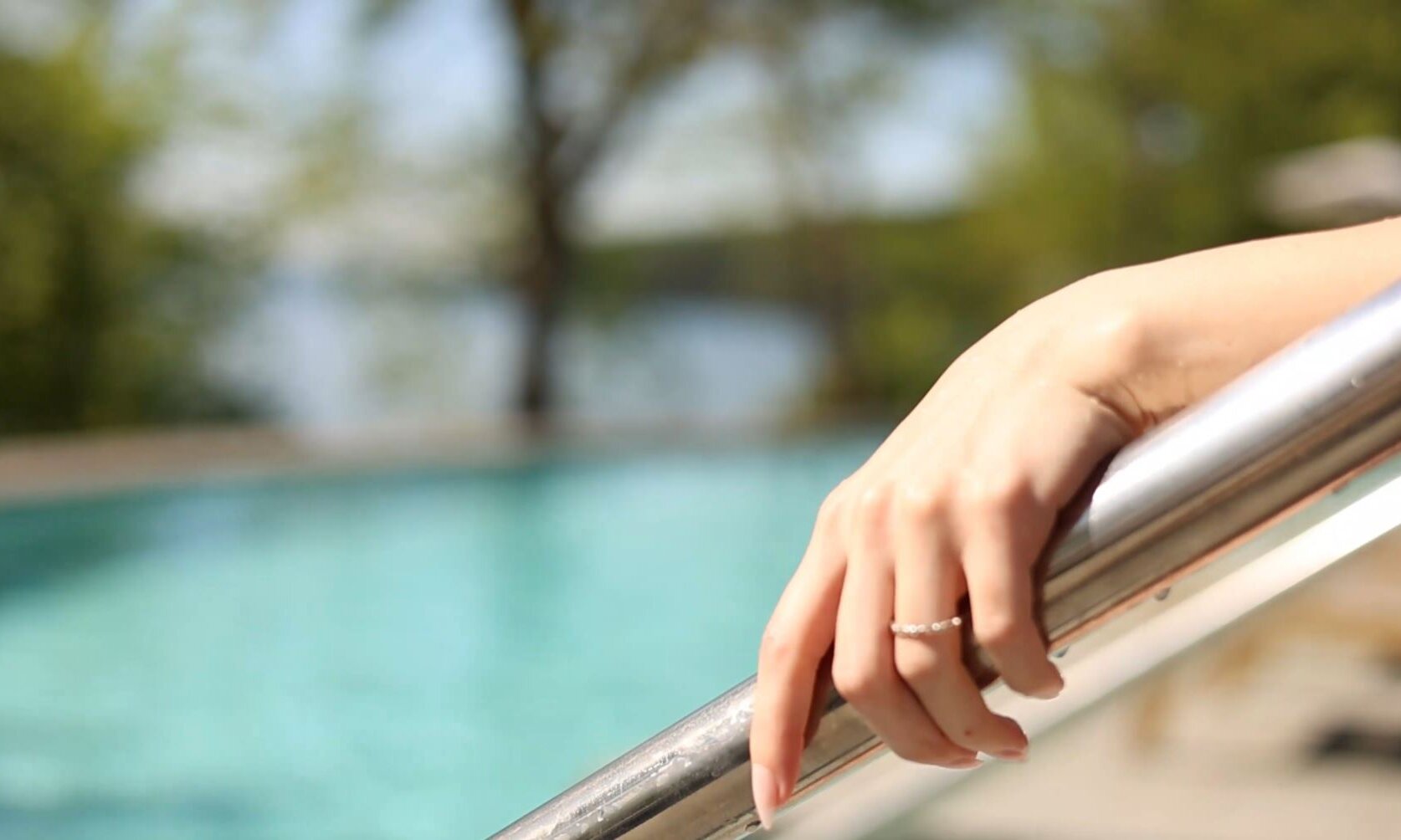 Découvrez Manoir Hovey, hôtel de luxe dans les Cantons-de-l’Est, au bord du lac Massawippi—une destination d’exception entre nature et raffinement.