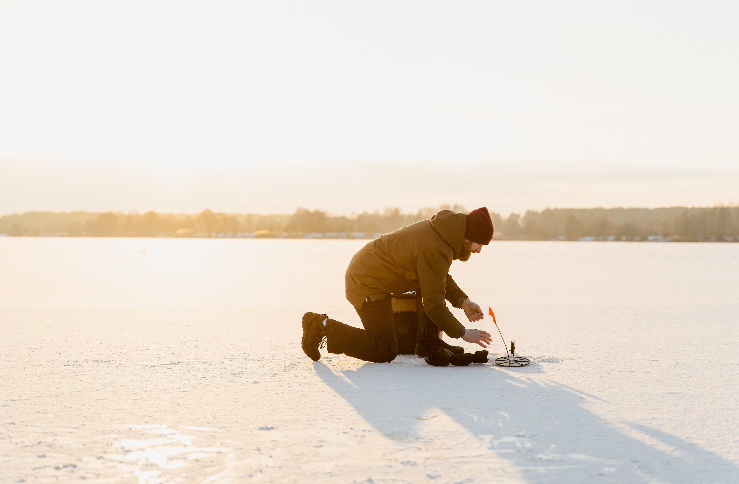 Ice fishing in front of the estate